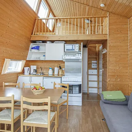 13 Tatil Evi *